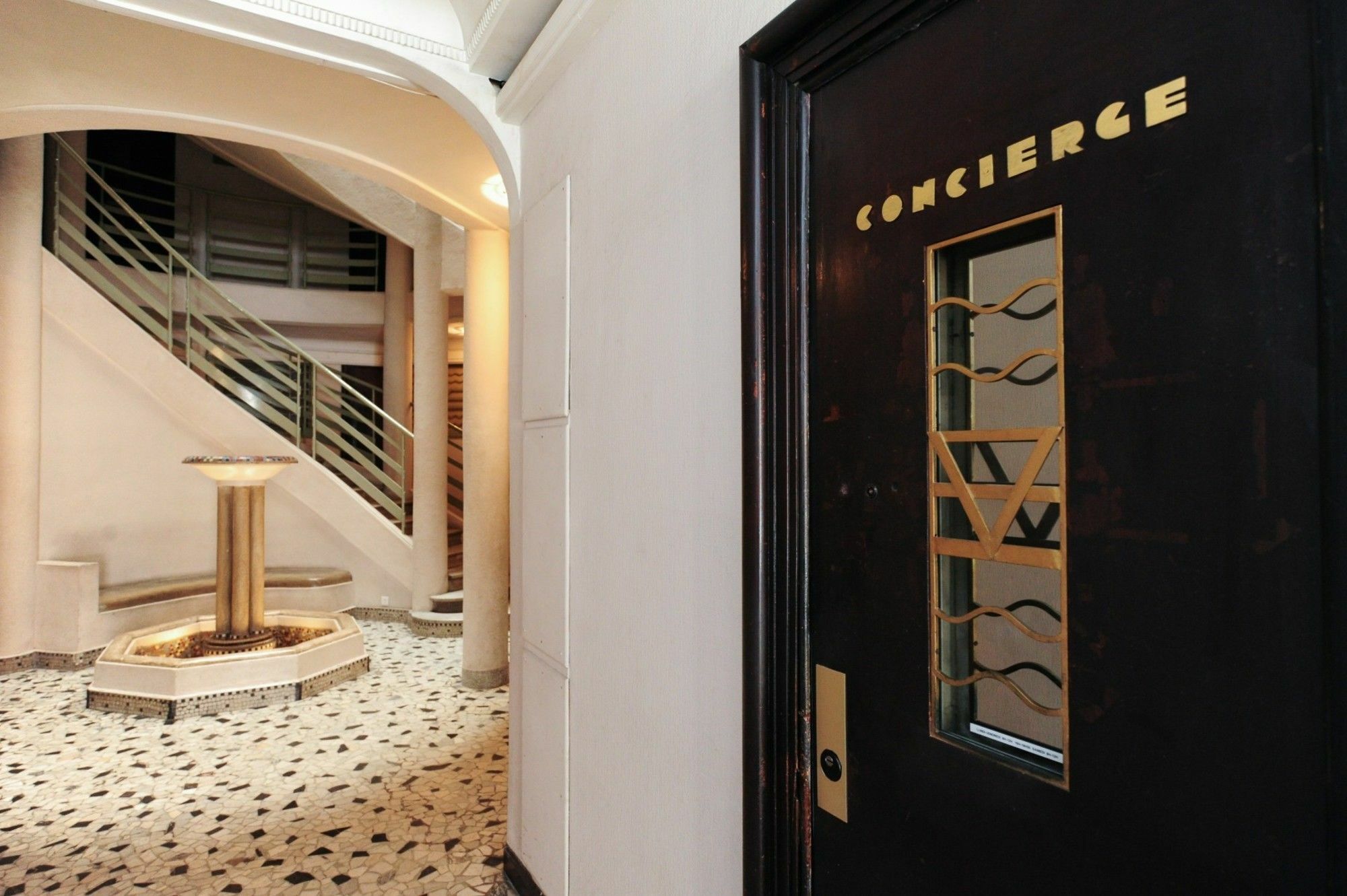Studio Verdi Five Stars Holiday House นีซ ภายนอก รูปภาพ