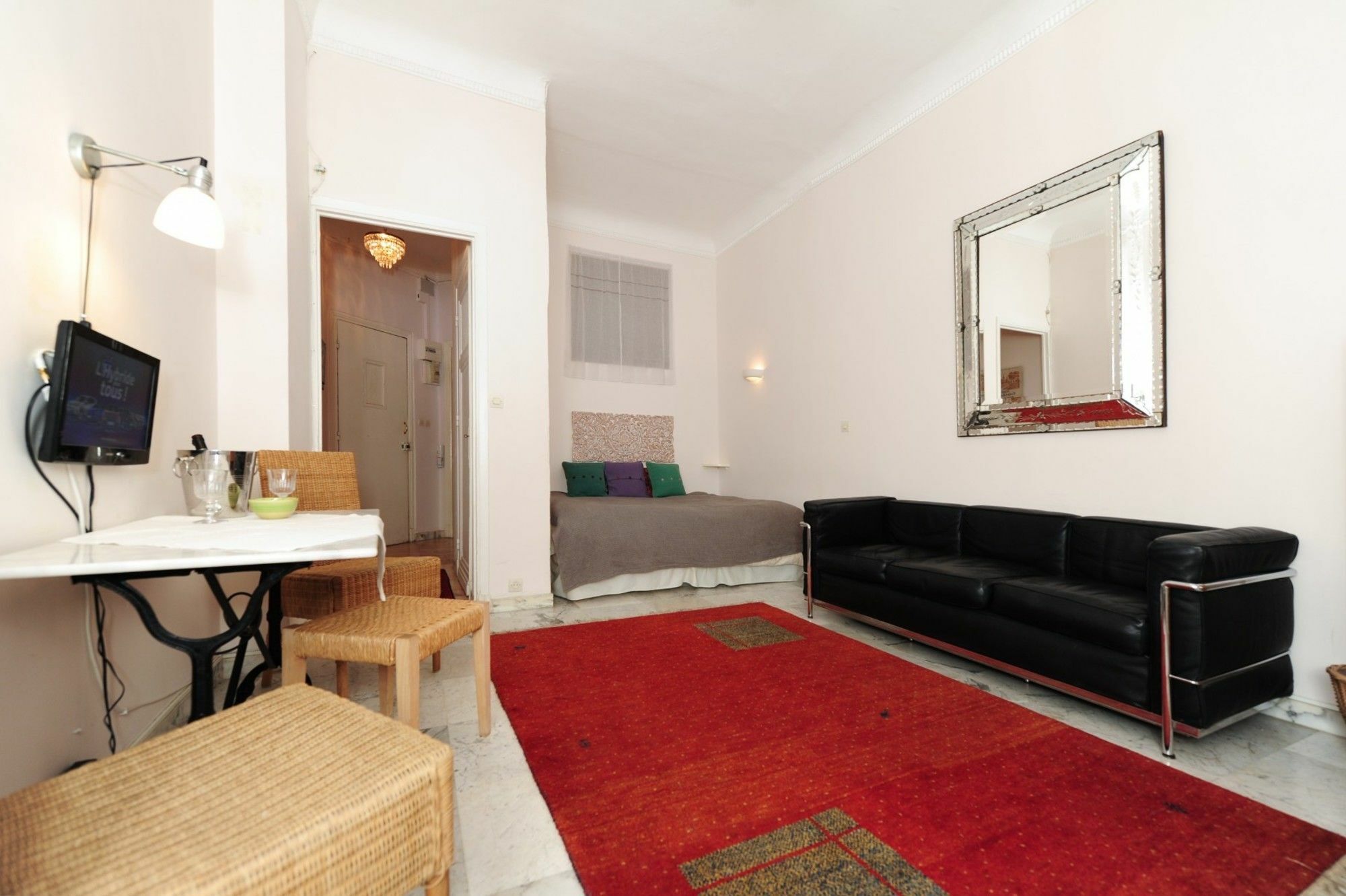 Studio Verdi Five Stars Holiday House นีซ ภายนอก รูปภาพ